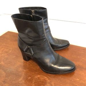 Cole Hana Nike Air heeled ankle boots vintage leather